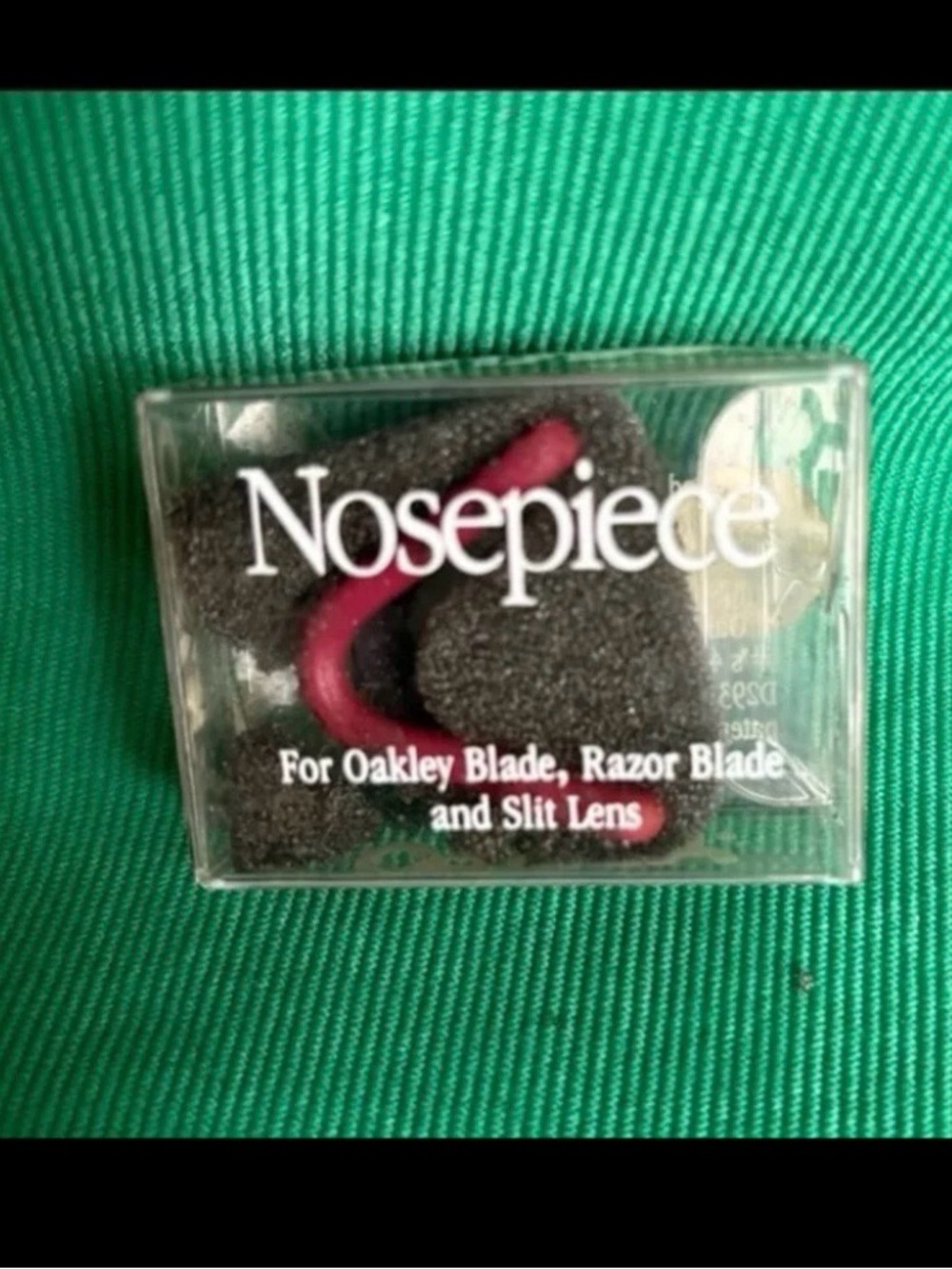 1988 Oakley sunglasses Nose piece replacement New
Sealed